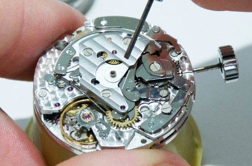 mechanical watch repair